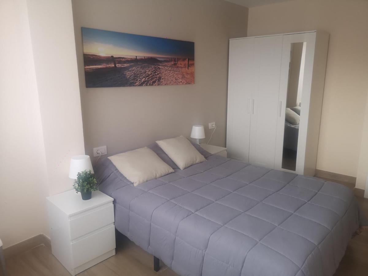 Hostal Mari En La Laguna, Alquiler Habitacion Privada En Hostal, 6 Habitaciones Cerca De La Universidad Y Aeropuerto Norte, 3 Banos Compartidos 拉拉古纳 外观 照片
