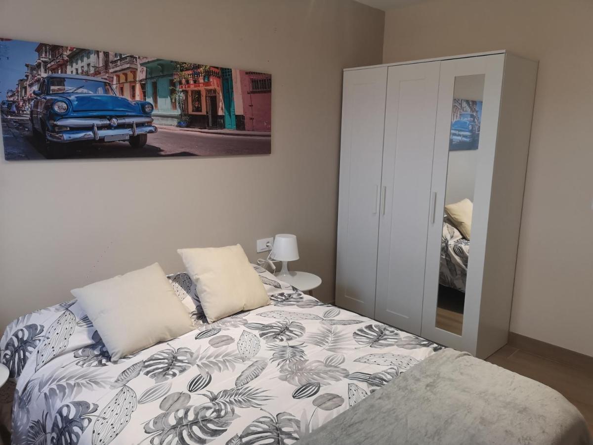 Hostal Mari En La Laguna, Alquiler Habitacion Privada En Hostal, 6 Habitaciones Cerca De La Universidad Y Aeropuerto Norte, 3 Banos Compartidos 拉拉古纳 外观 照片