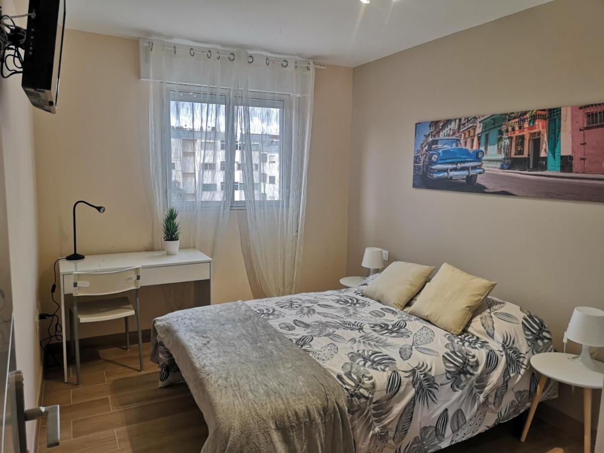 Hostal Mari En La Laguna, Alquiler Habitacion Privada En Hostal, 6 Habitaciones Cerca De La Universidad Y Aeropuerto Norte, 3 Banos Compartidos 拉拉古纳 外观 照片