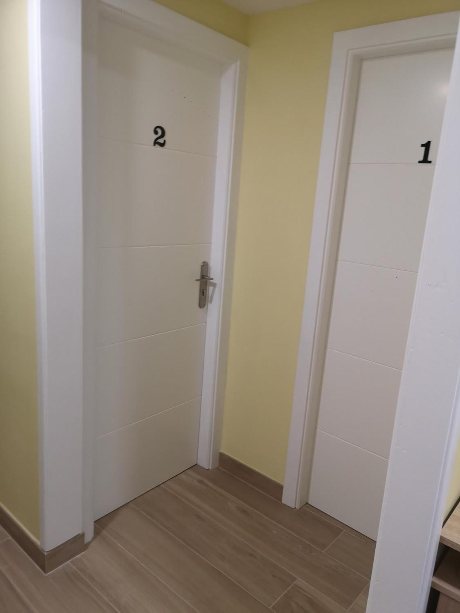 Hostal Mari En La Laguna, Alquiler Habitacion Privada En Hostal, 6 Habitaciones Cerca De La Universidad Y Aeropuerto Norte, 3 Banos Compartidos 拉拉古纳 外观 照片