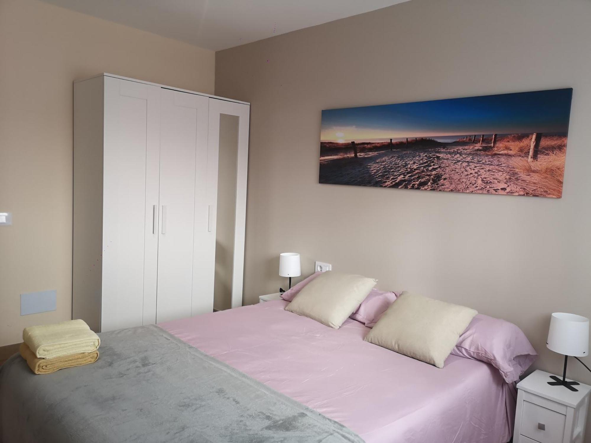 Hostal Mari En La Laguna, Alquiler Habitacion Privada En Hostal, 6 Habitaciones Cerca De La Universidad Y Aeropuerto Norte, 3 Banos Compartidos 拉拉古纳 外观 照片